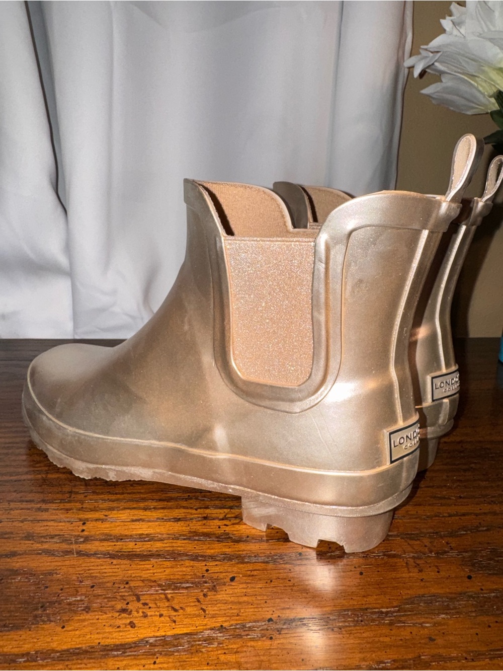 *New* London Fog Women's Metallic Gold Rain Boots - Picture 3 of 8
